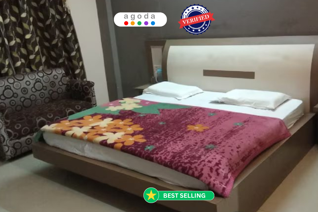 Deluxe Double Room, Multiple Beds(1 King Bed and 1 Twin Futon)