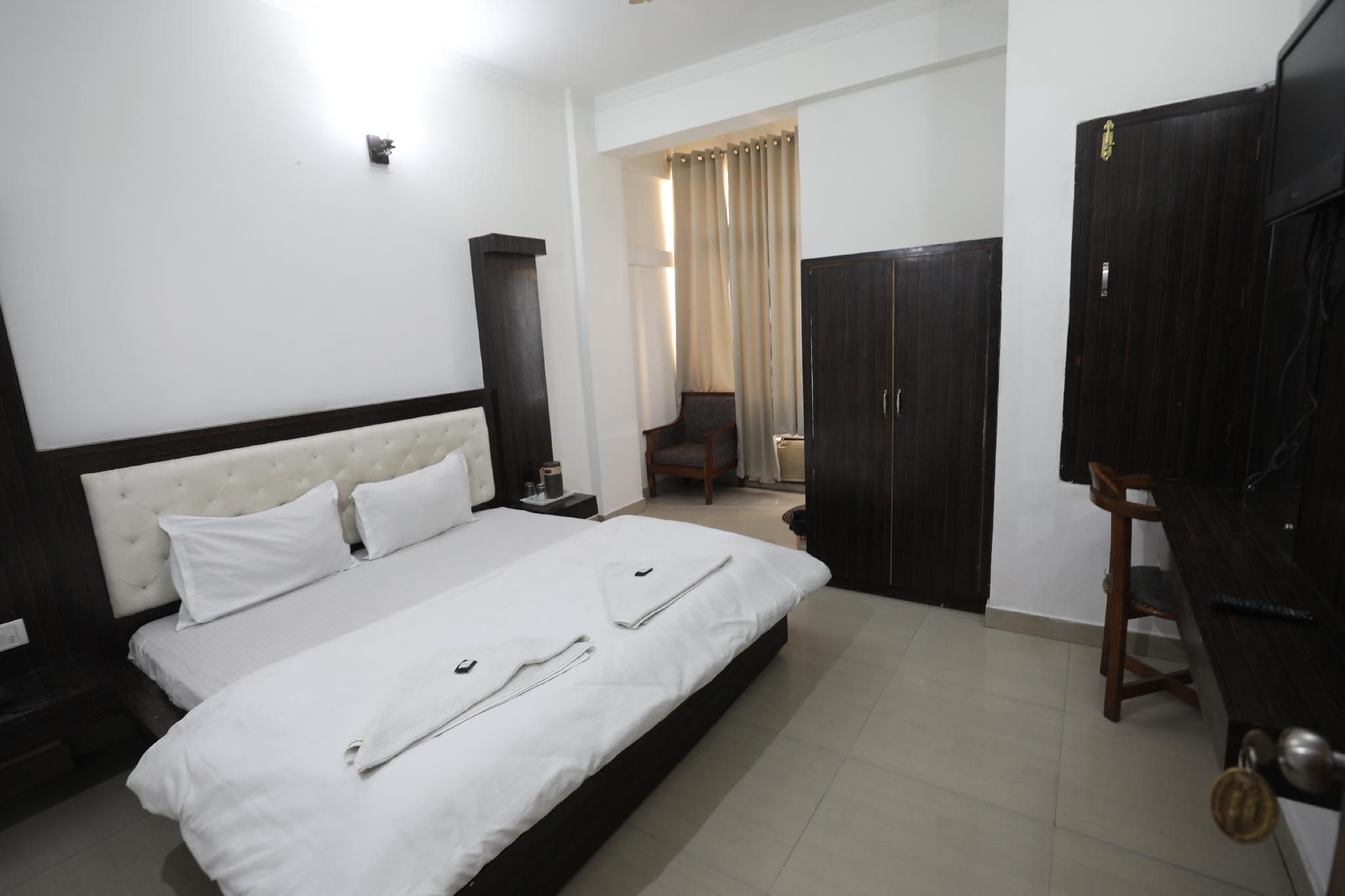 Super Deluxe Room