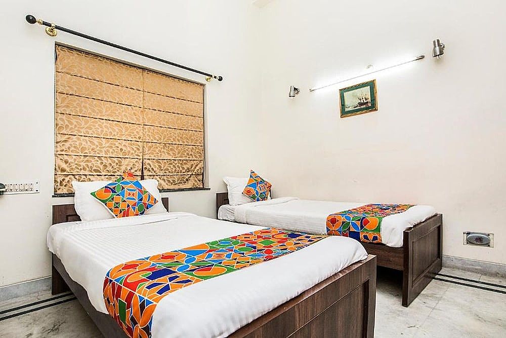 Deluxe Double Room, Multiple Beds, City View