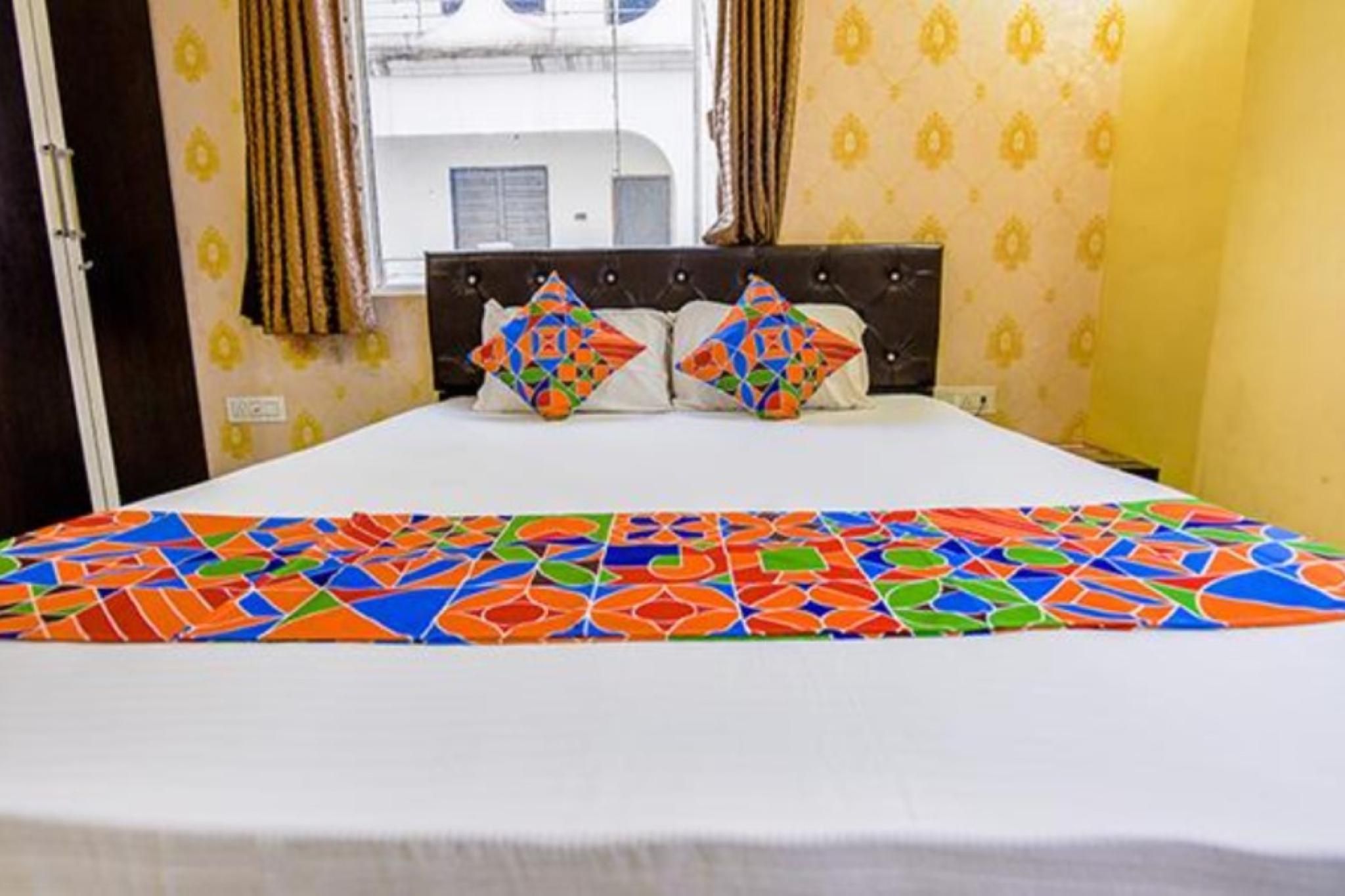 undefined Goroomgo Anshika Inn New Town Kolkata 8