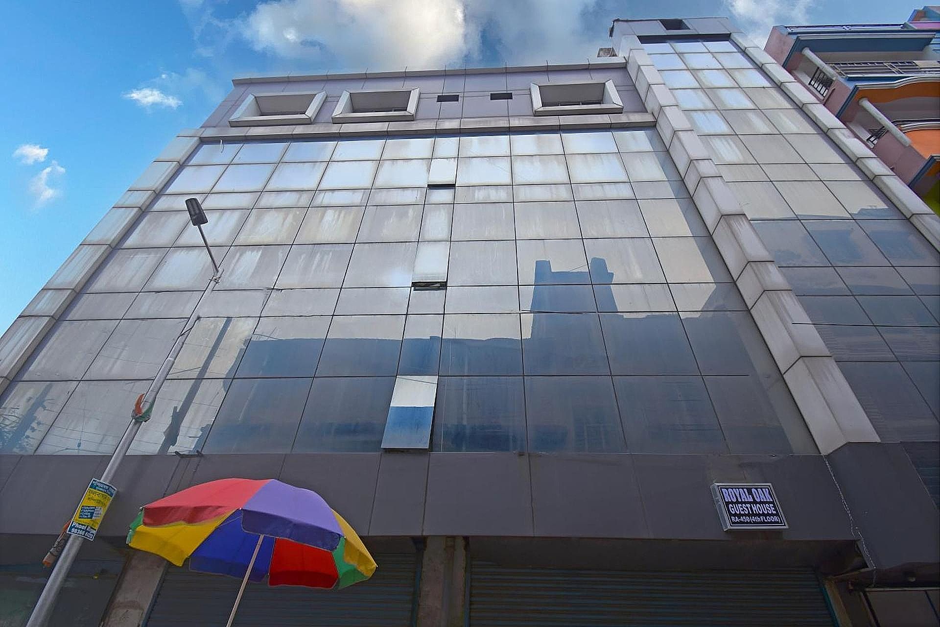 undefined Goroomgo Royal Oak Sector 4 Kolkata 8