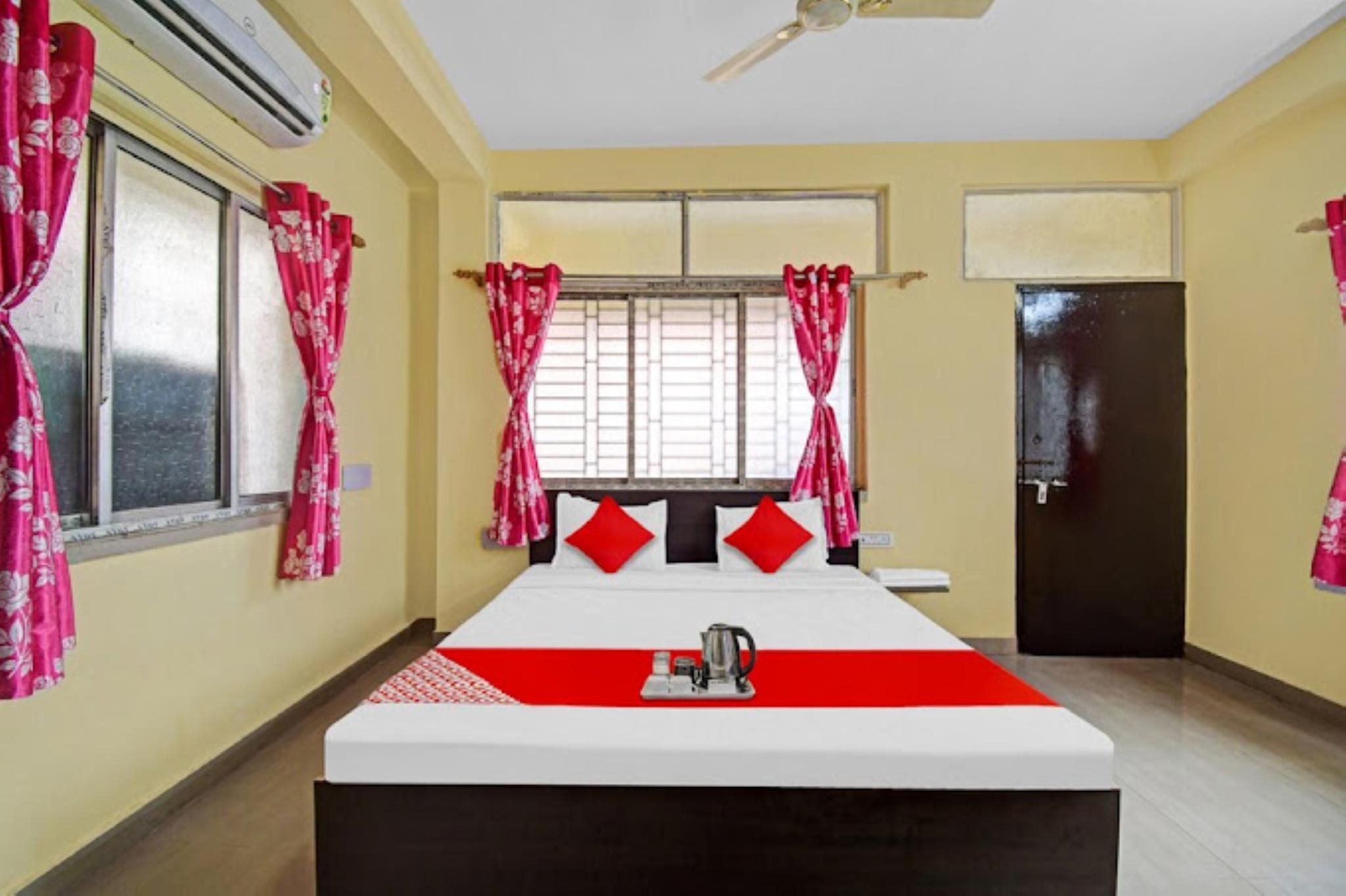 undefined Goroomgo Dream Line Kalikapur Kolkata 4