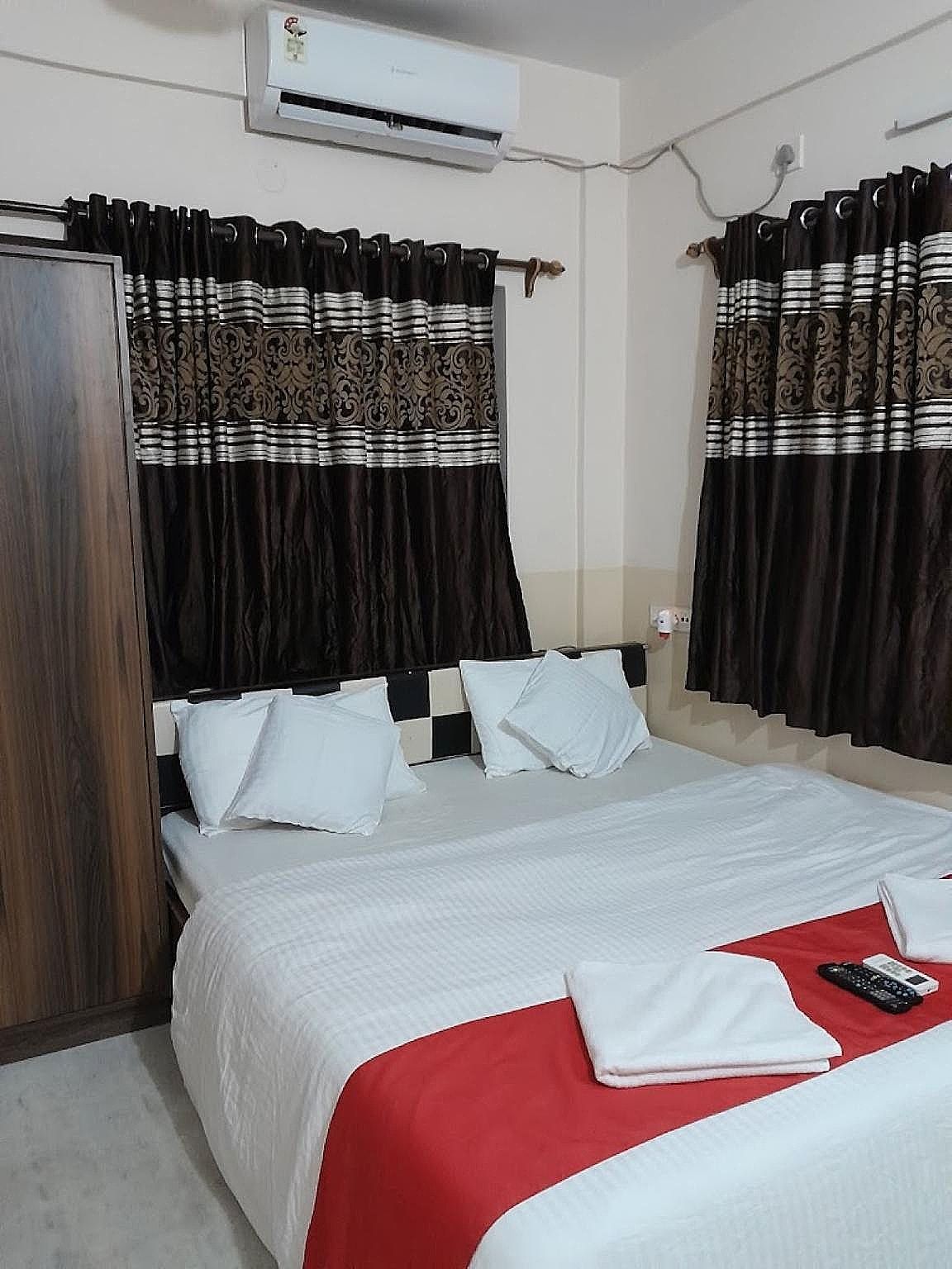 undefined Goroomgo Salt Lake Palace Kolkata 7