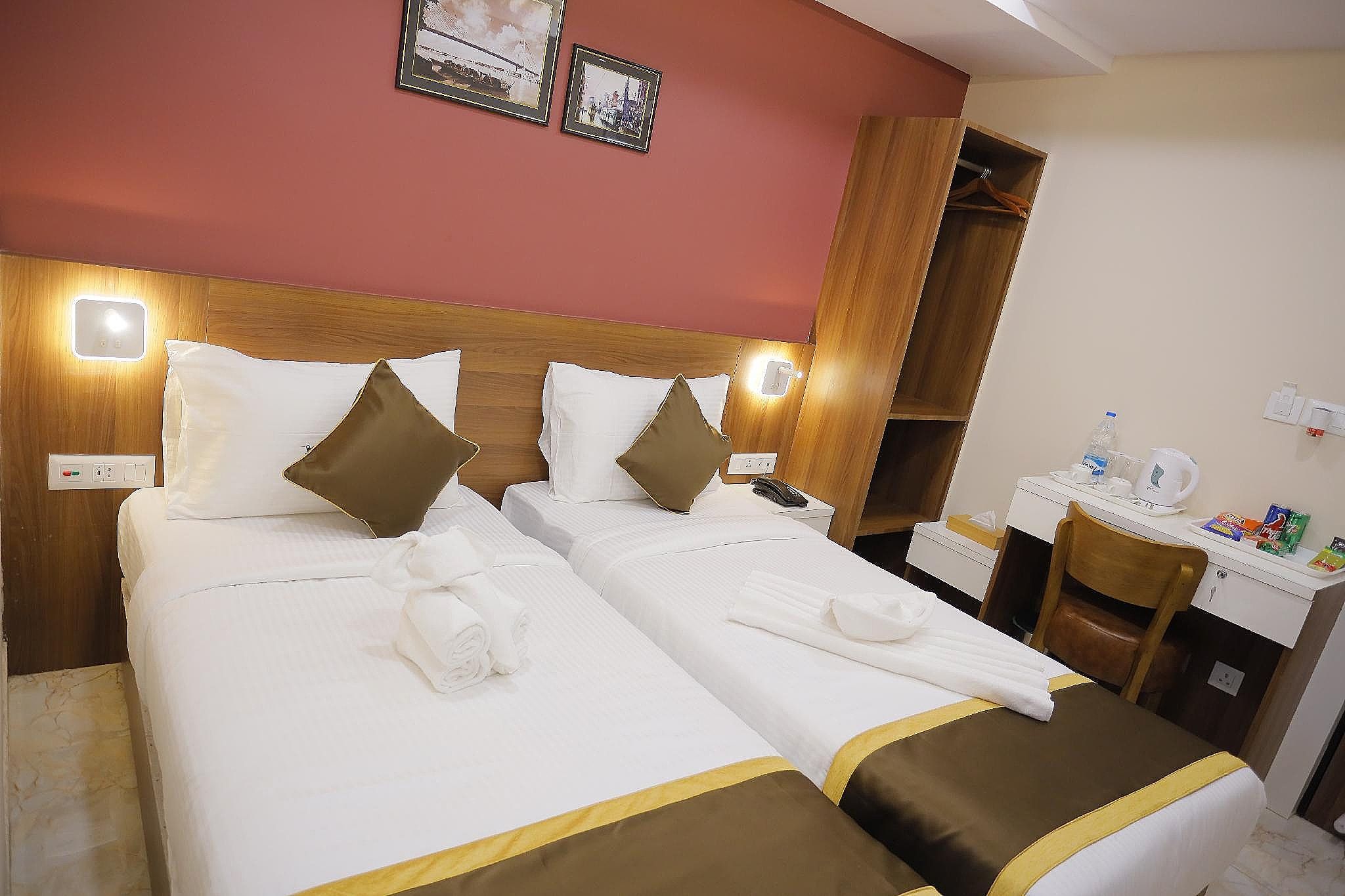 Deluxe Twin Bed with free WiFi