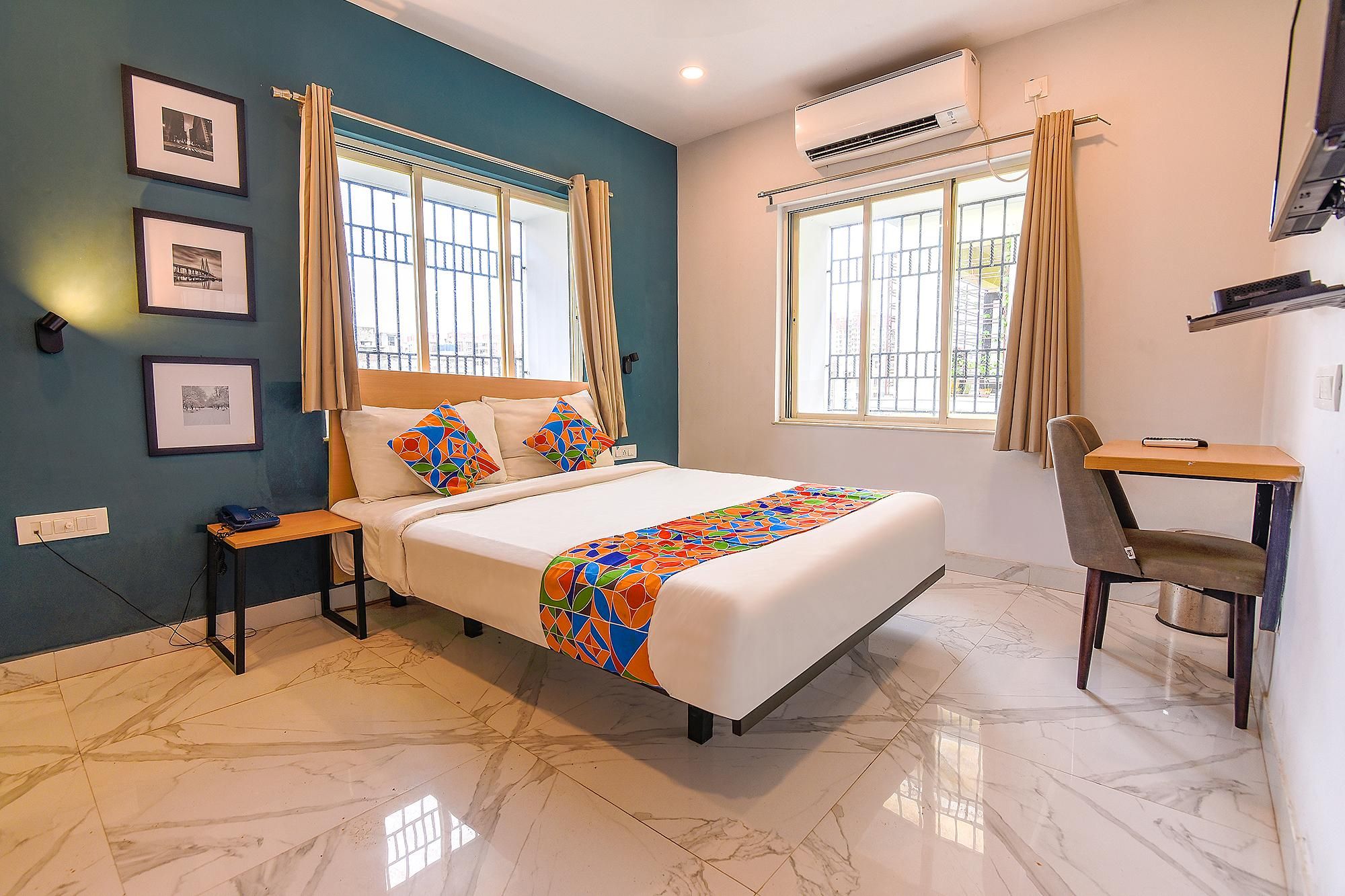 FabHotel Eden Deluxe Room 6