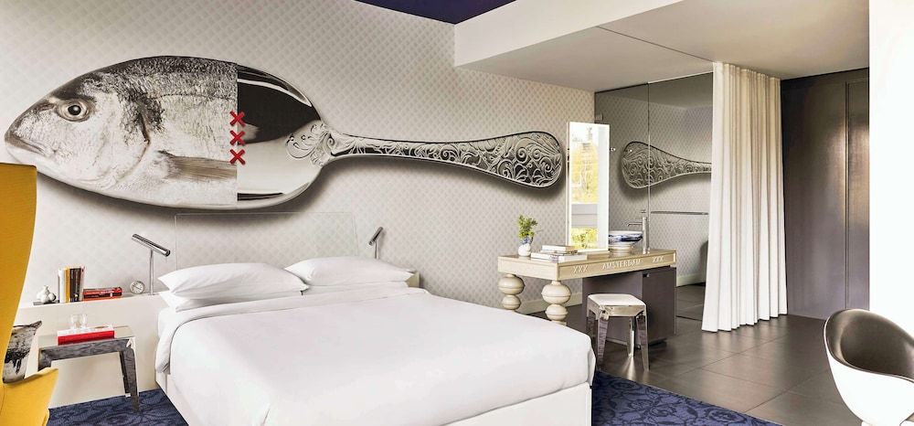 Room, 1 King Bed, Garden View