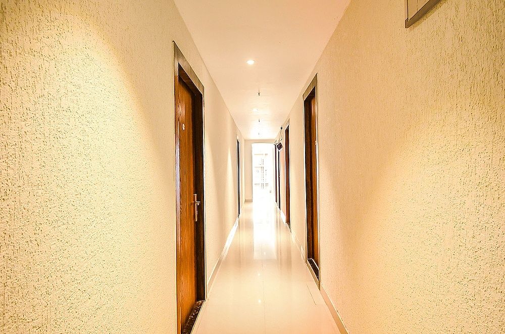 undefined FabHotel Lake View I 3