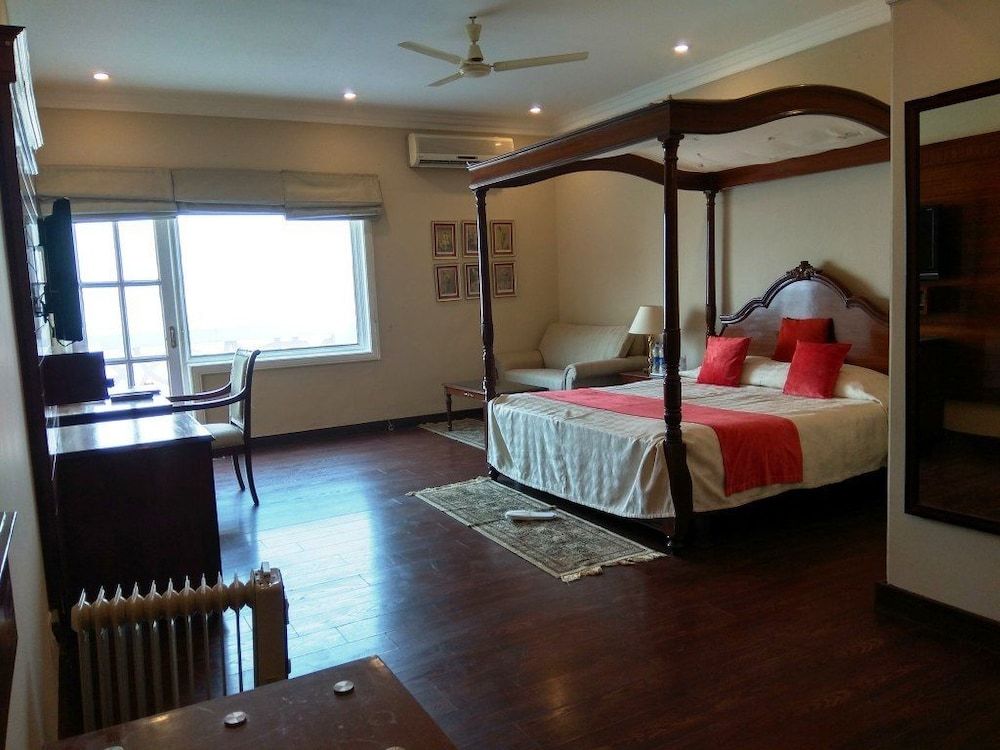 Royal Deluxe Room