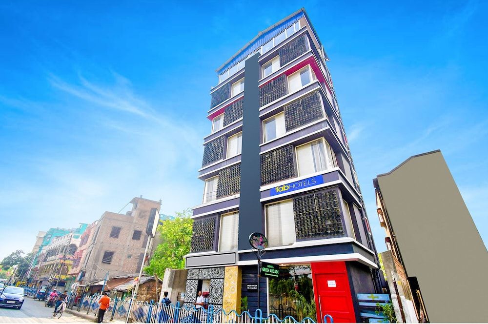 undefined Fabhotel Airport Green Arcade