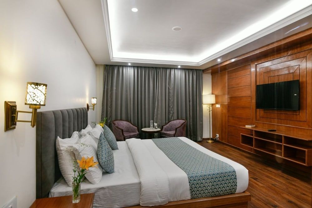 undefined Hotel Mantra 9