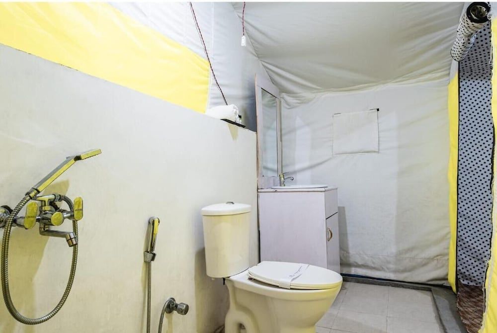 Tyakshi Eco Village Deluxe Room 8