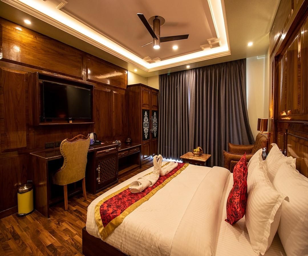 Mentokling Residency Ladakh Deluxe Room 5