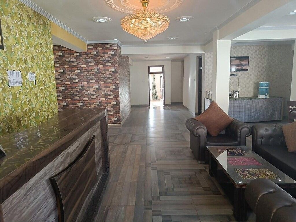 undefined Munna Palace 2