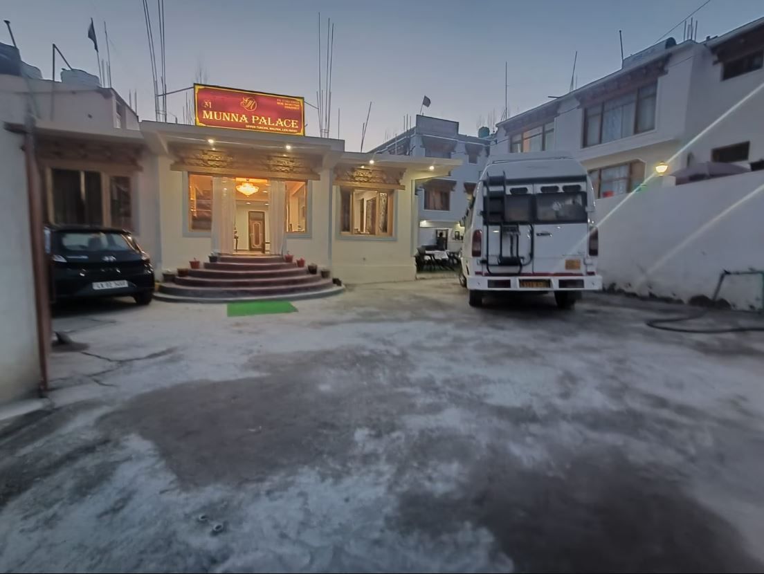 undefined Munna Palace