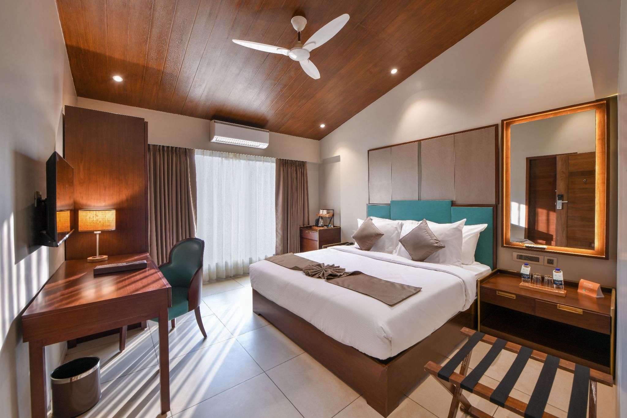 Arova Woods Zinc Journey By The Fern, Lonavala DeluxZ Room 9