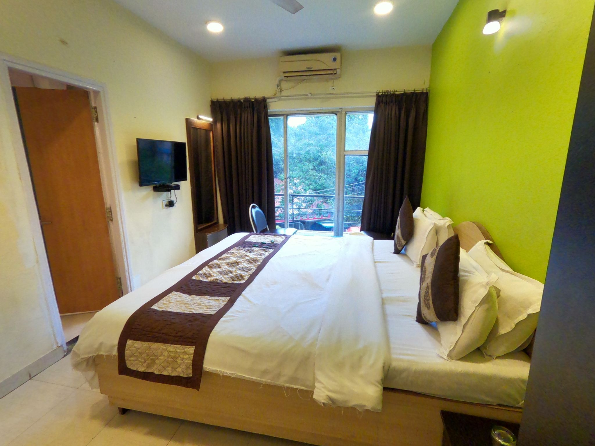 Rajdhani Resort Lonavala Deluxe Room 4