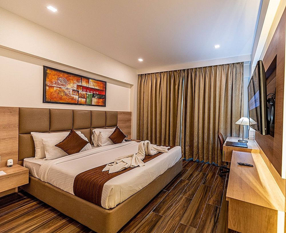 The Elite Lucknow Convention Hotel Executive Room 3