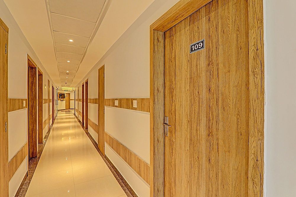 undefined Hotel Heera Grand 4