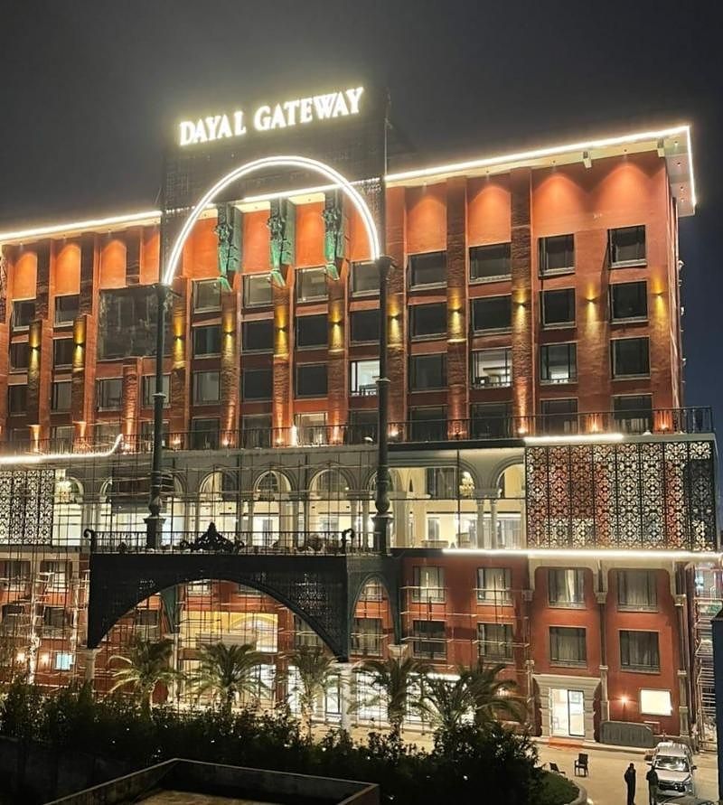 undefined Dayal Gateway 6