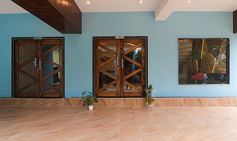 undefined FabHotel Blueark 2