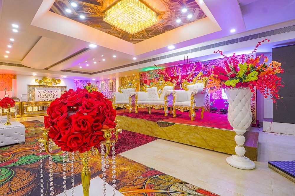 undefined Fabhotel Prime Z Grand 7