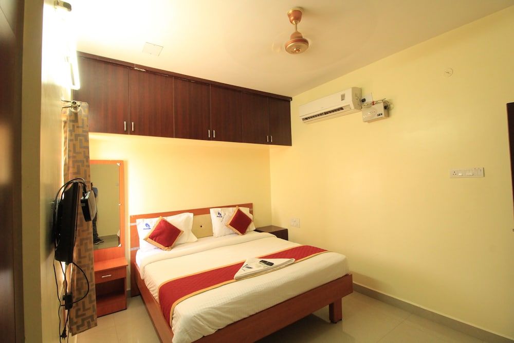 Viswa Service Apartments Standard Room 3
