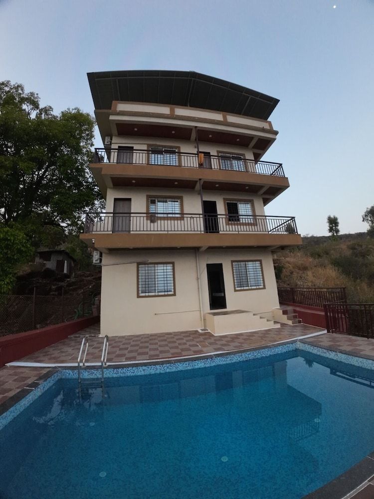 undefined Royal Palace Panchgani 7