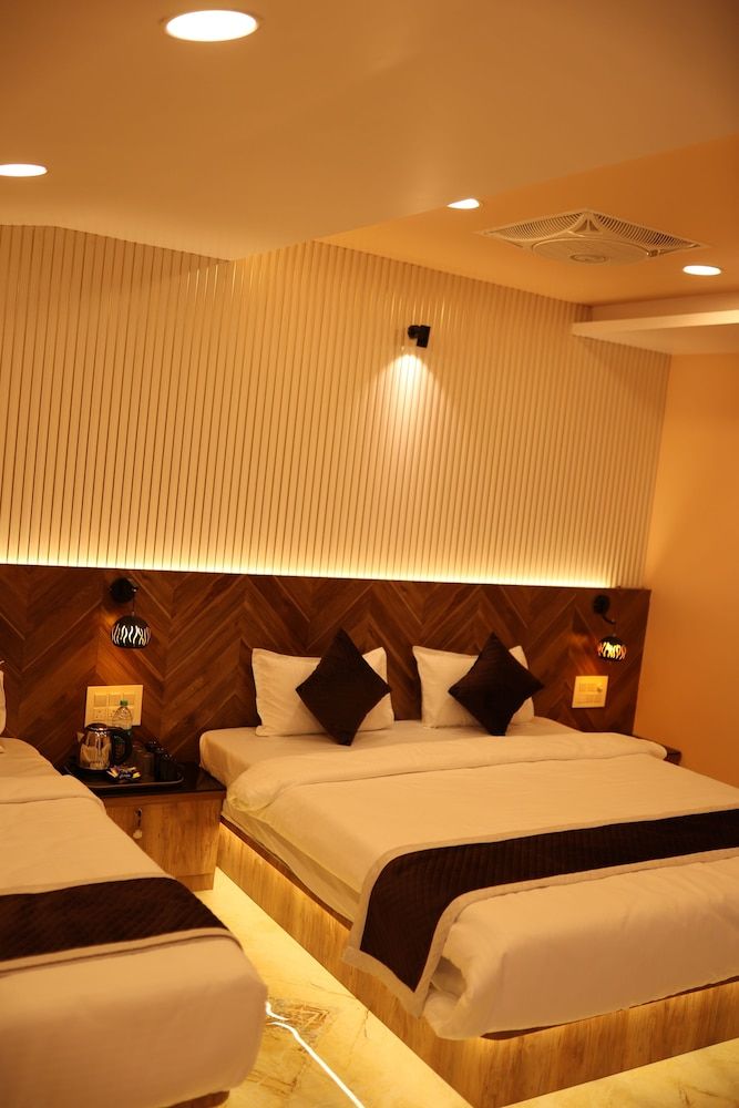 Bagicha Villa and Cottage Premium Room 8