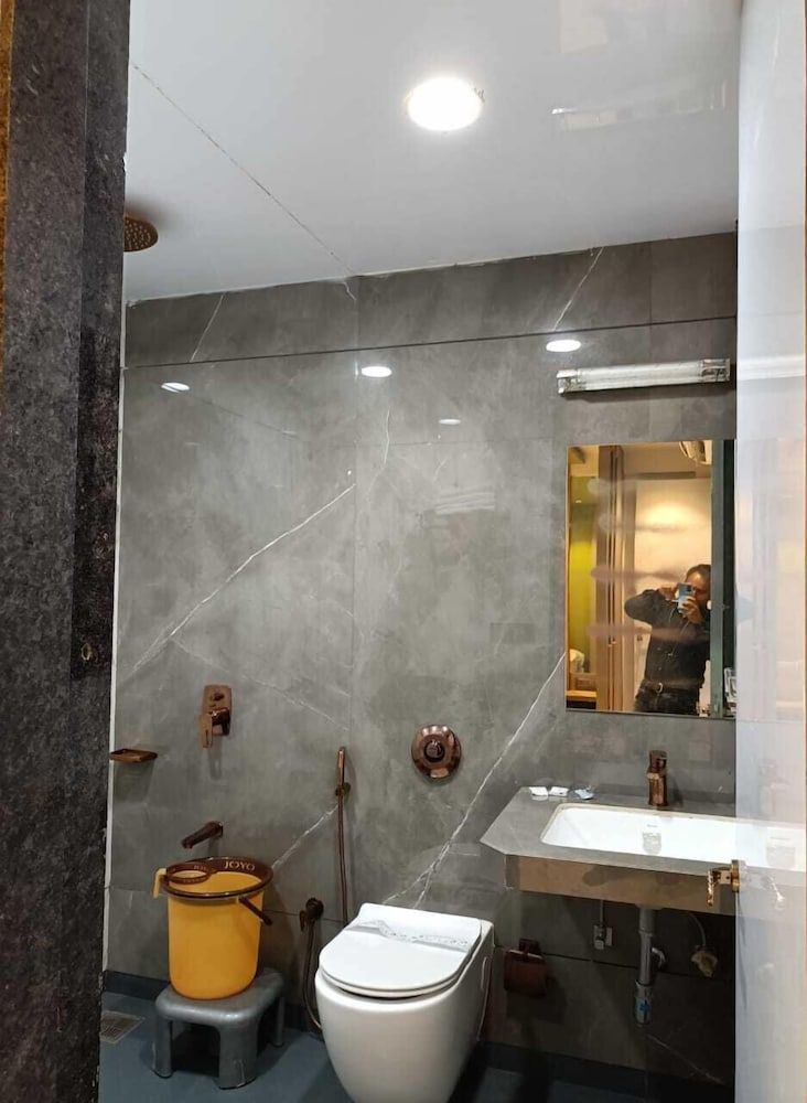 Arc Valleys Superior Room 8