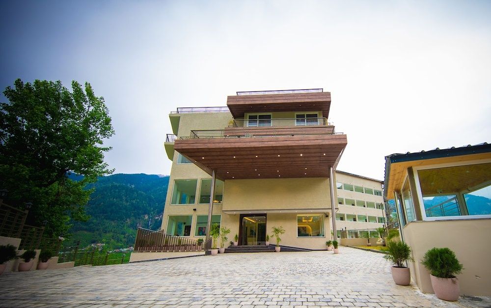 Hotel Exterior