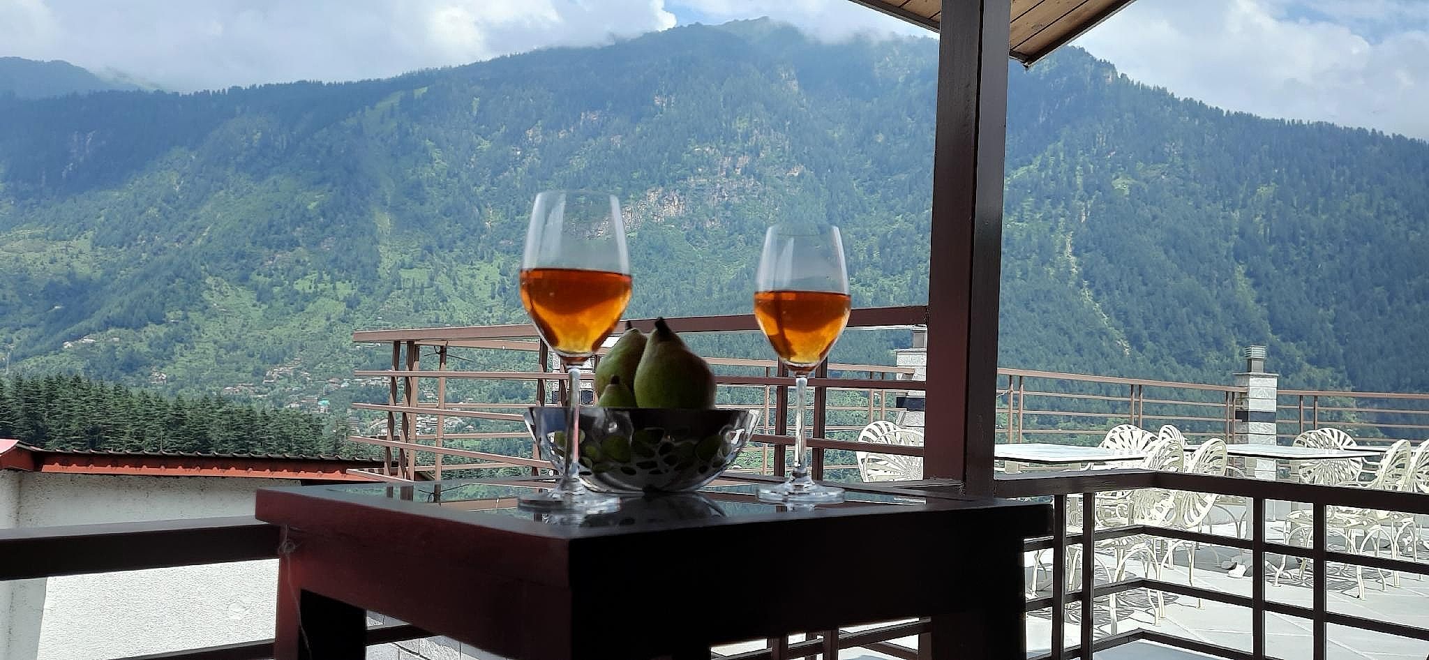 Family Room, Multiple Beds, Valley View(2 King Beds)