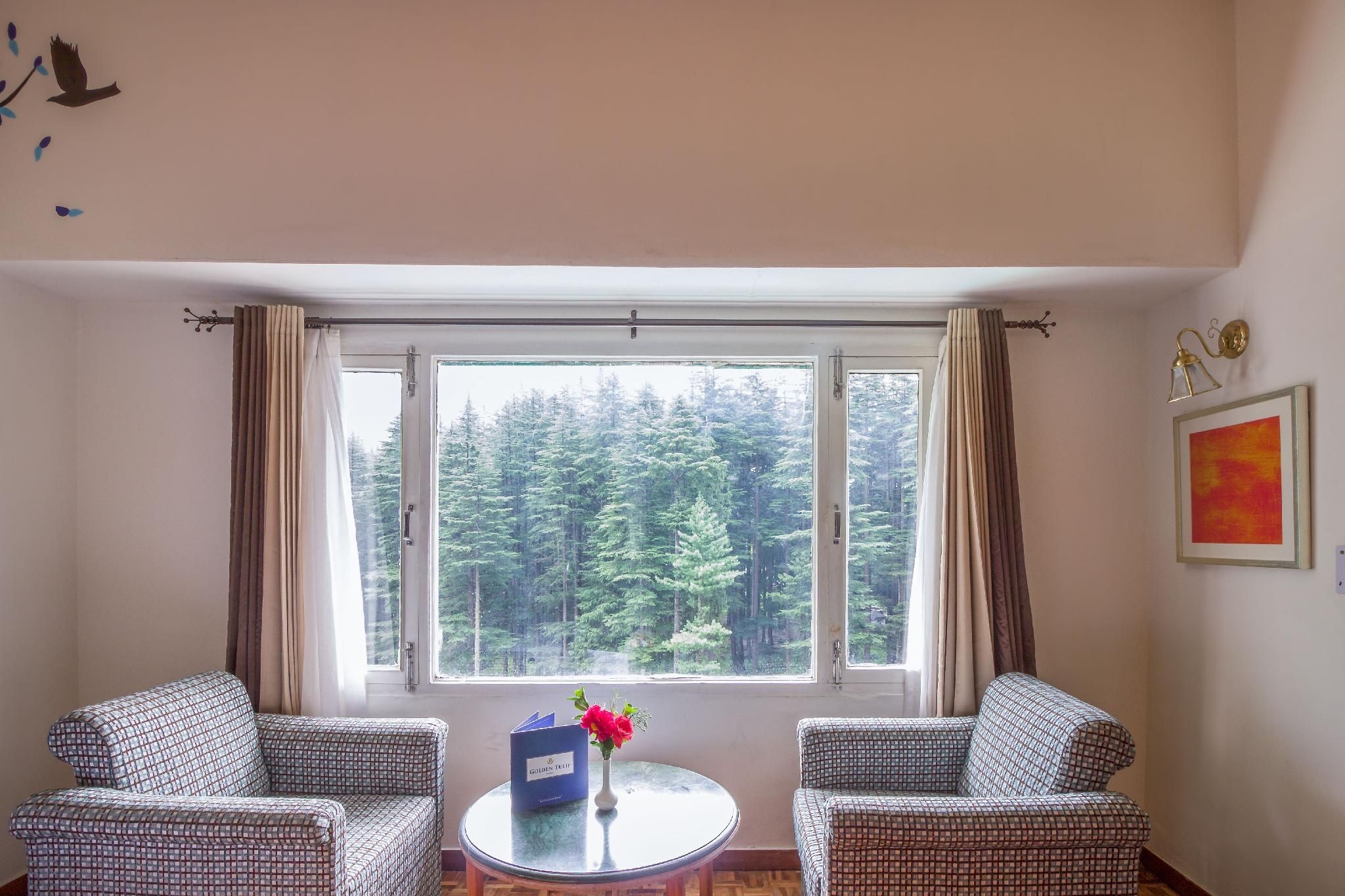 Olive County Manali Deluxe Room 5