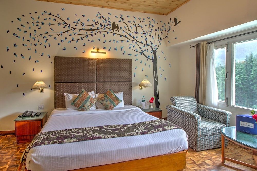 Olive County Manali Deluxe Room