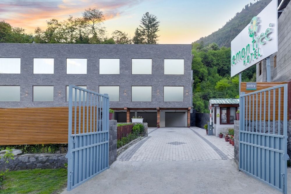 undefined Lemon Tree Hotel Manali 8