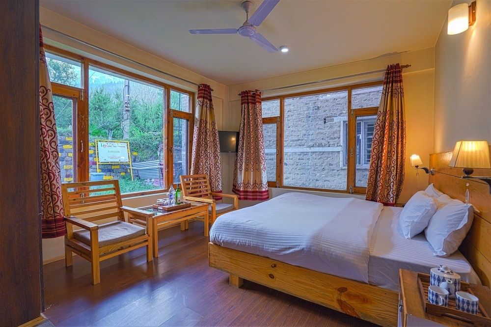 Balvenie Cottage by Dumnu Homes Deluxe Cottage 16