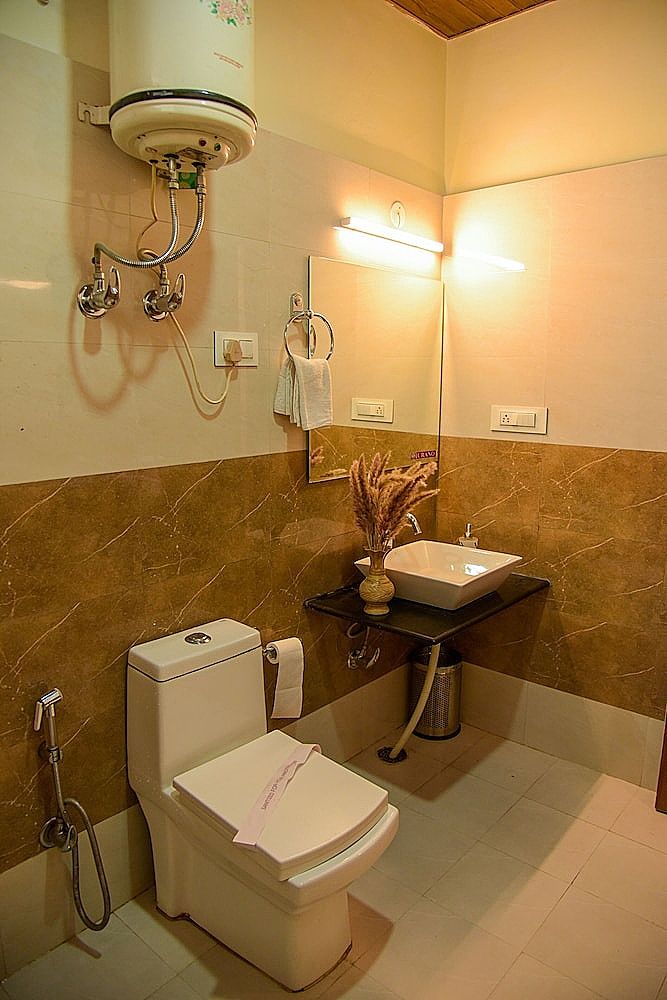 Boho Mansion - by Dumnu Homes Luxury Cottage 13