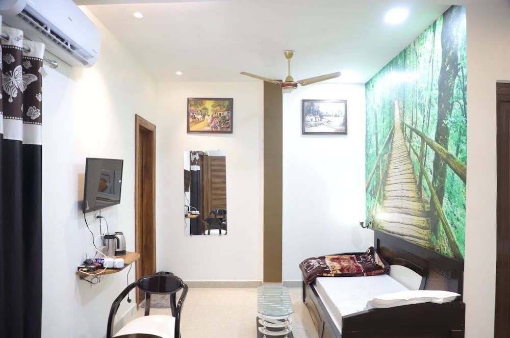 Hotel Virasat Palace By GRB Standard Room 6