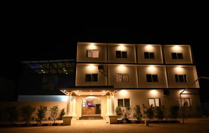 Hotel Exterior