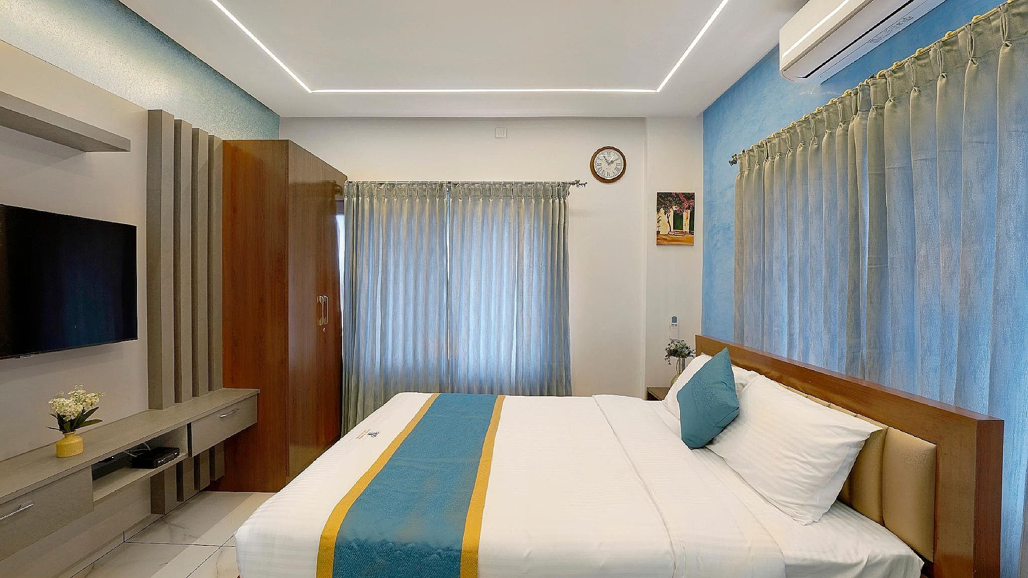 Royal Tusker Luxury Service Apartments Executive Deluxe Rooms