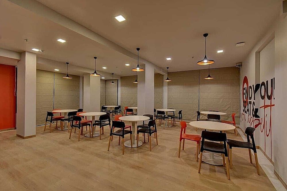 undefined Manomay 10