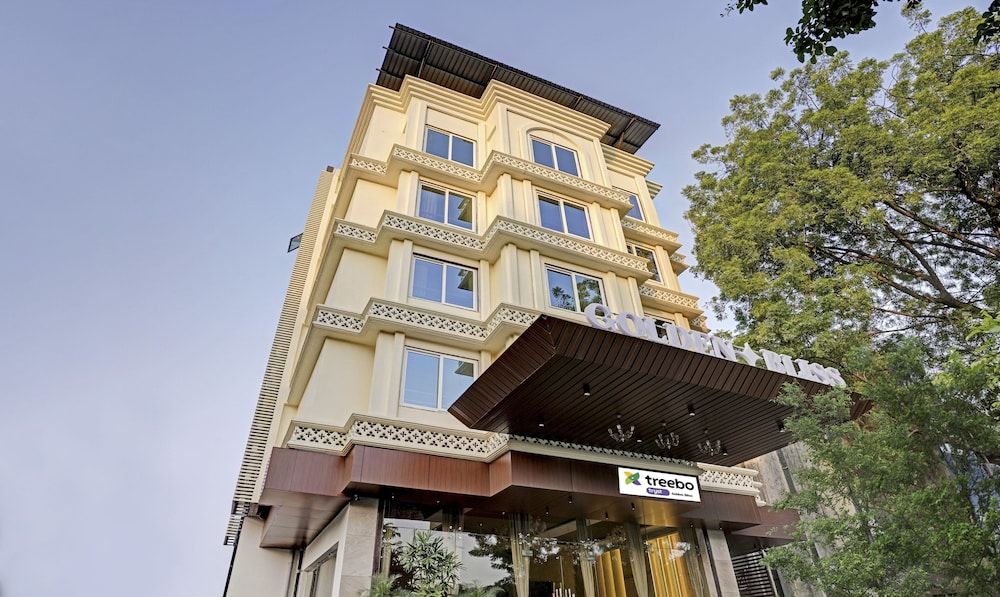 undefined Treebo Premium Golden Bliss Trimurti Nagar Square 7