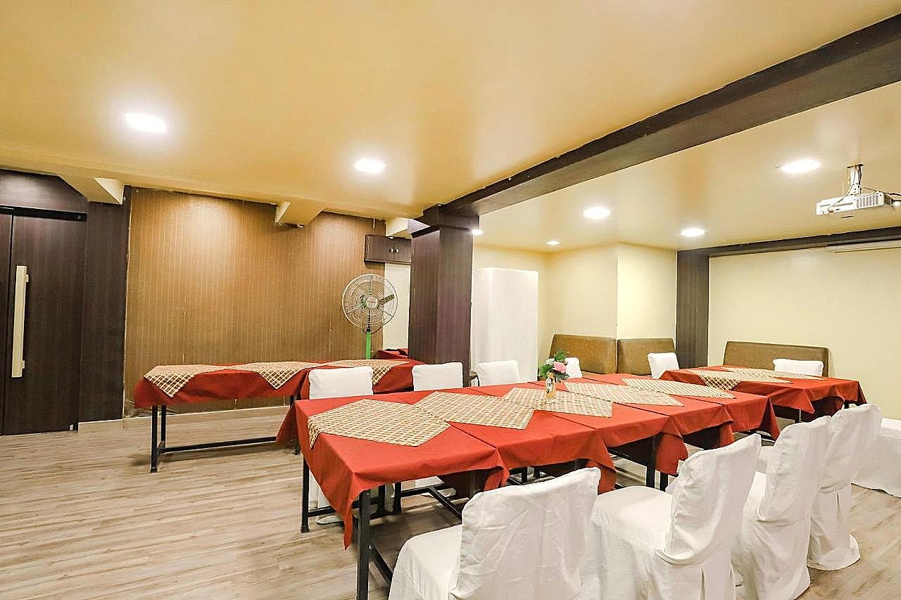 undefined FabHotel Parashar 4