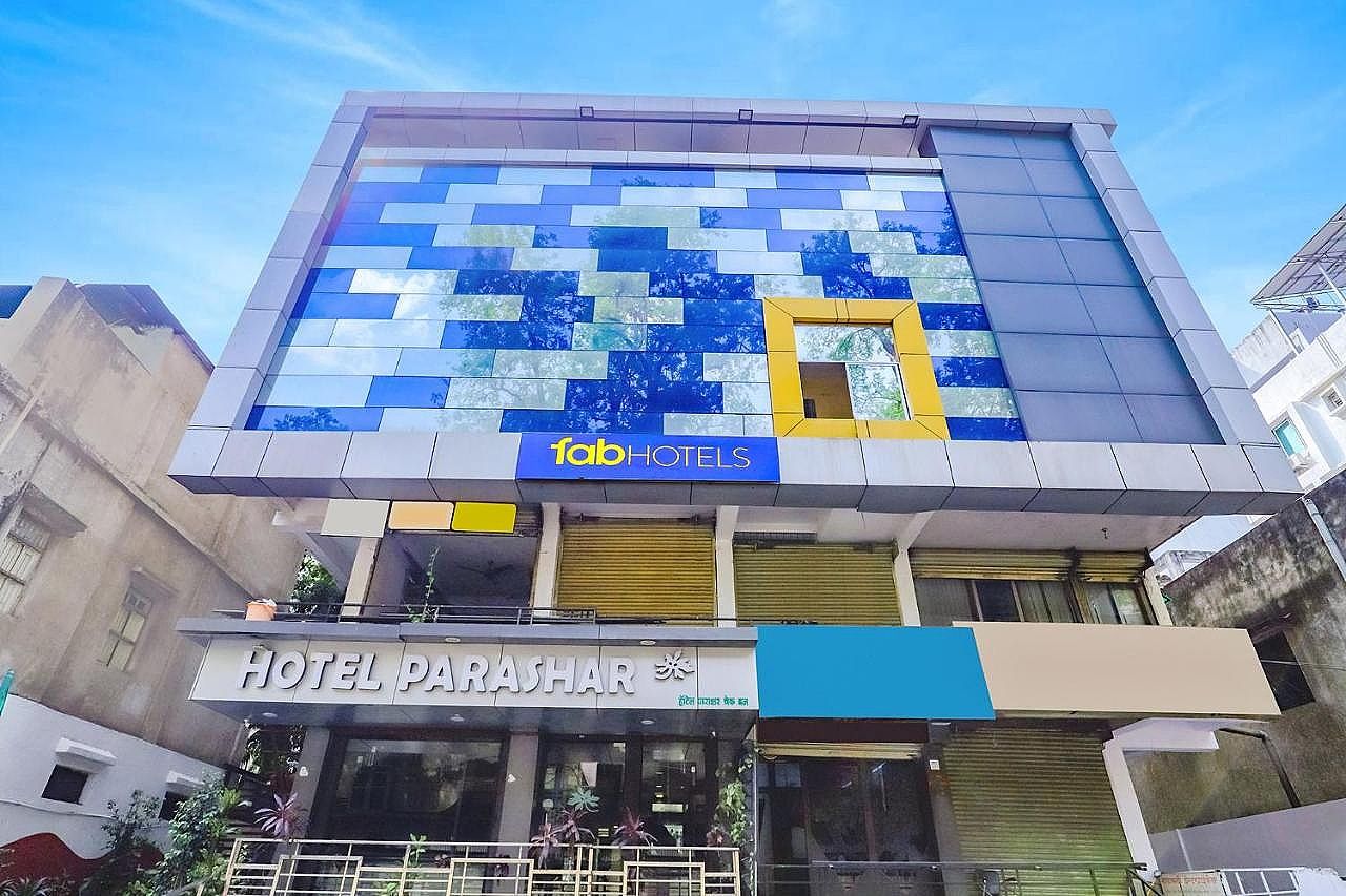 undefined FabHotel Parashar