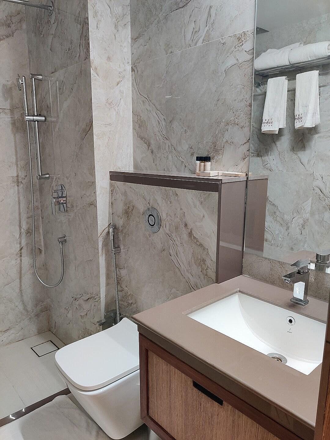 The Seven Hotel Premier Twin Bed Room 2