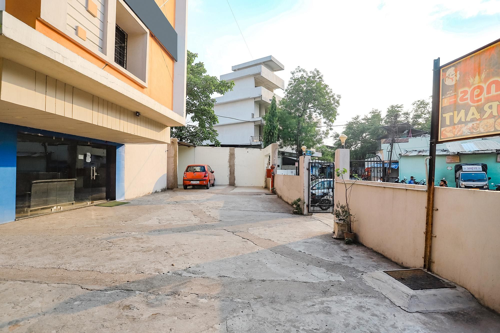 undefined FabHotel Krishna 4