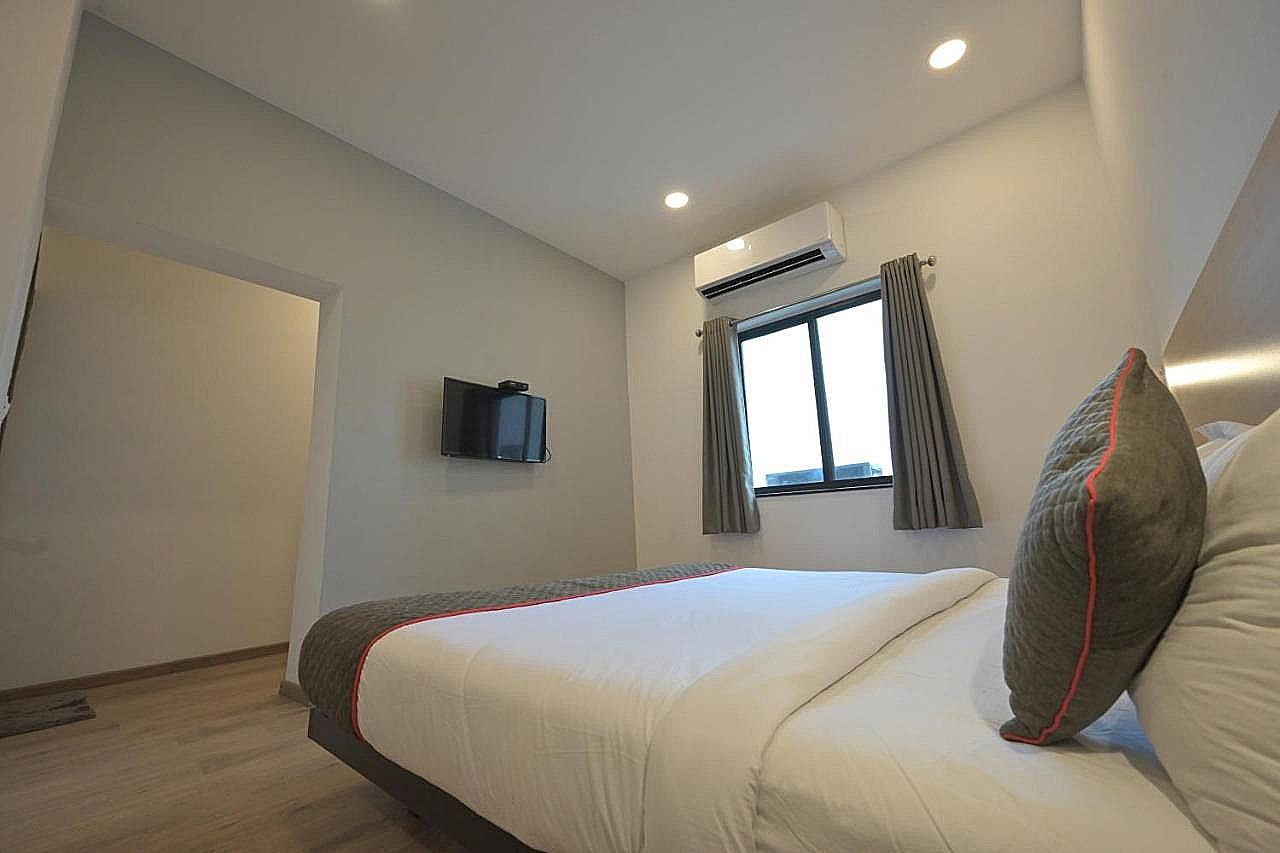 Hotel Signature INN Business Premium 2