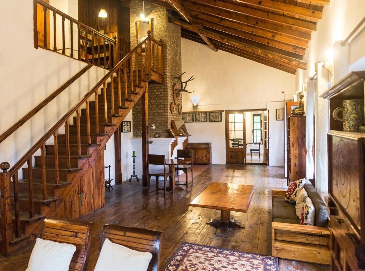 undefined Fredy's Bungalow 4