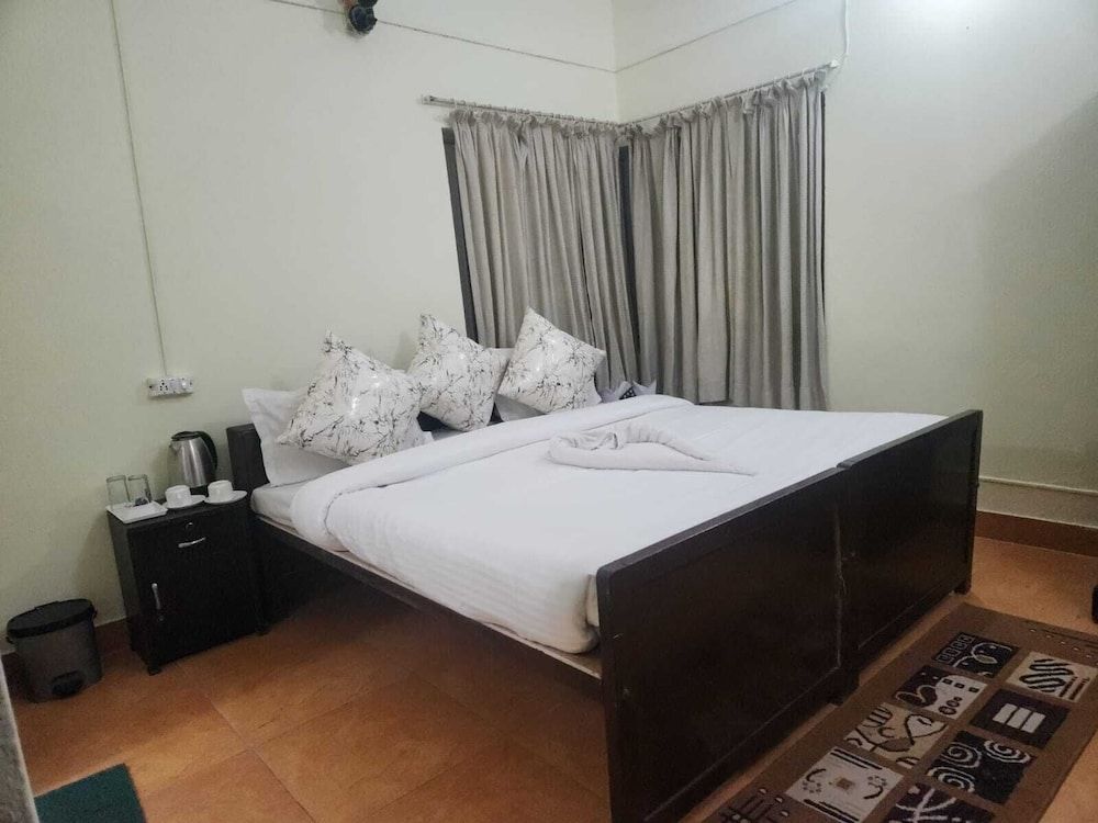 The Golden Sunrise Hotel Family Villa 3