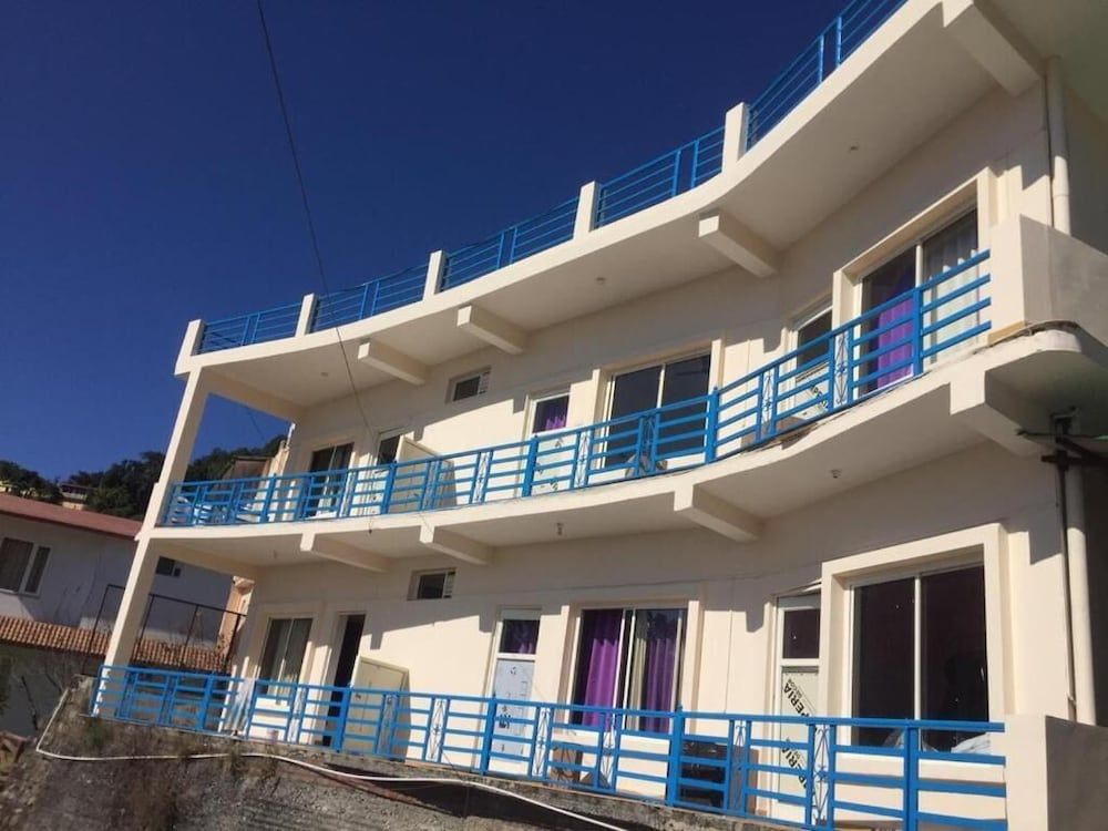 undefined Valley View Inn