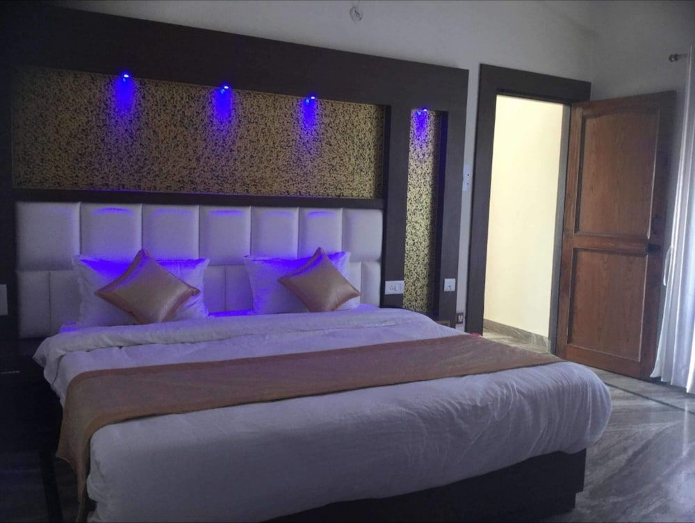 undefined Goroomgo Kavyansh Villa Bhimtal 7